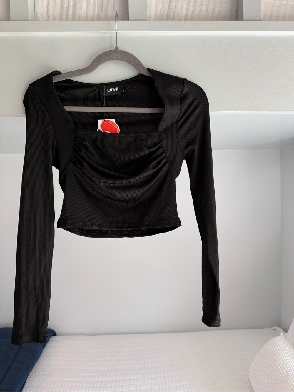 Cider Black Long Sleeve Ruched Crop Top